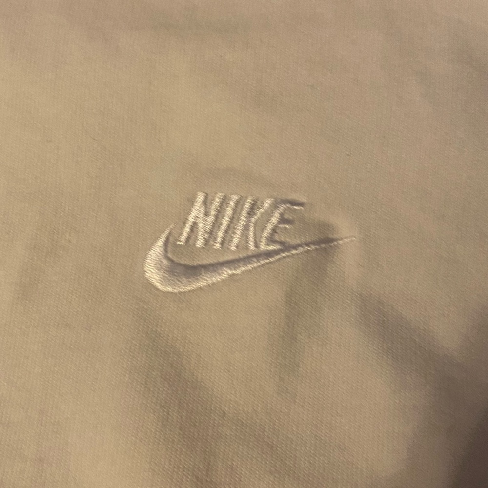 Nike Crop Top